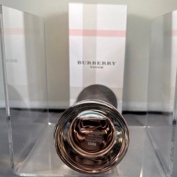 New! Touch By BURBERRY Women’s Eau De Parfum Made In Spain 100 ML Serial# 4096 - Picture 5 of 12
